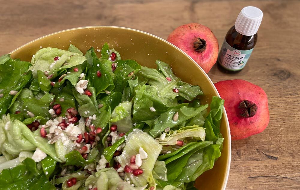 Herbstsalat mit Granatapfel und MCT Öl Dressing