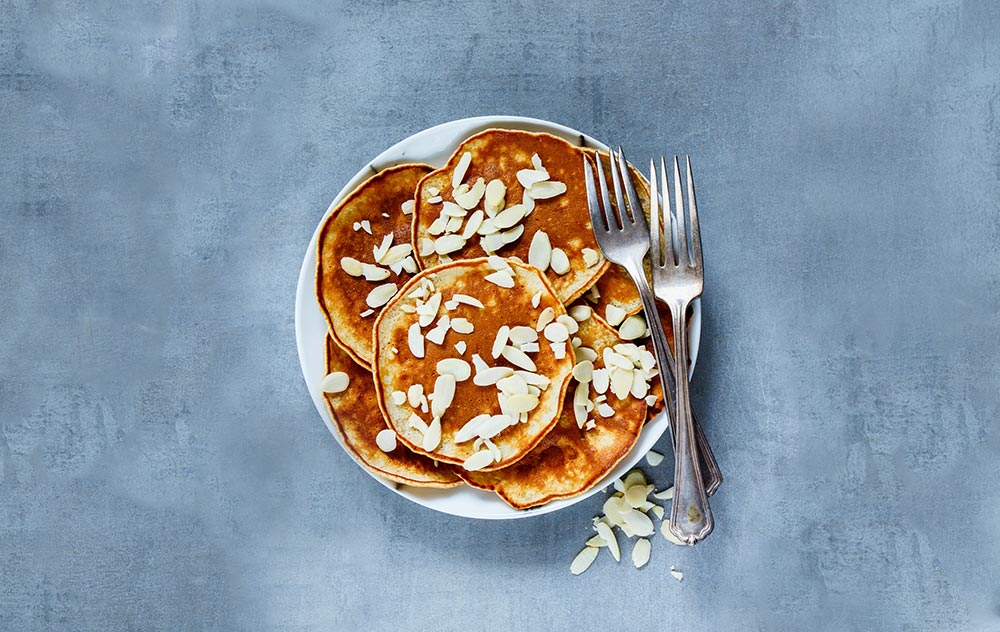 rezept-protein-pancake-low-carb-mandel-rosinenpancake